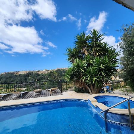 Pool And Fun In Gozo, Great Place To Relax And Enjoy Nature Ghajn il-Kbira  Luaran gambar